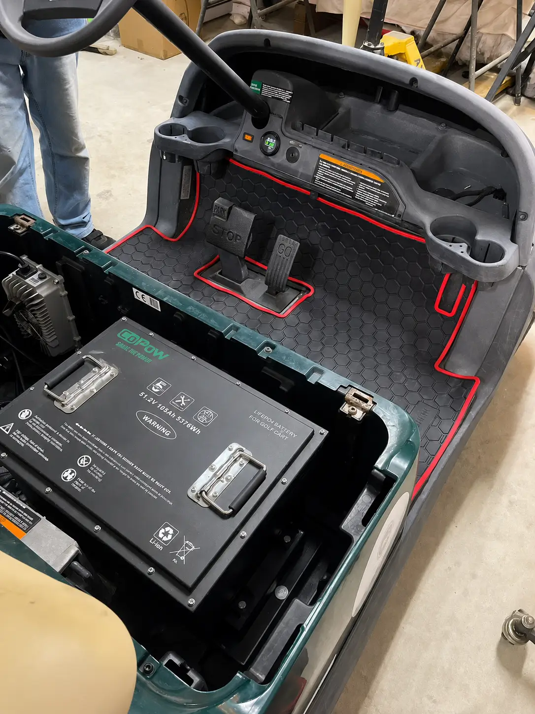 A CoPow 48V lithium-ion golf cart battery quickly installed by a customer A CoPow 48V lithium-ion golf cart battery quickly installed by a customer